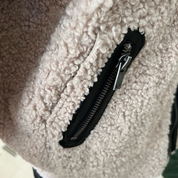 ZARA | Woman | Teddy Faux Shearling Moto Biker Jacket | Size M 🍁🍂 🏍️ - Picture 8 of 16